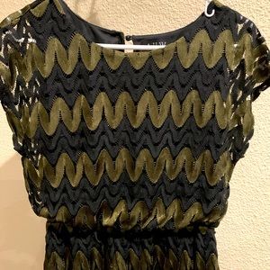 AUW short sleeve dress, size small